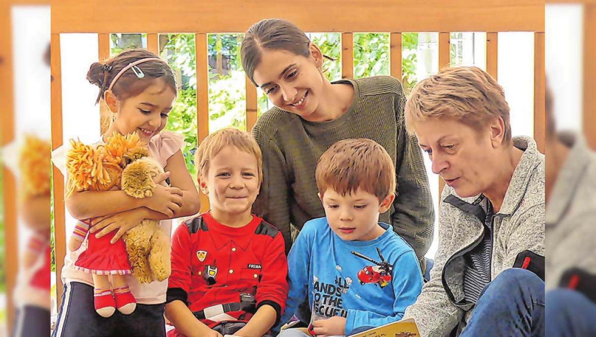 Berufe im Check - Azubis erzählen: Die Kinderpflegerin Kindertagesstätte Schmiedefeld Uhingen