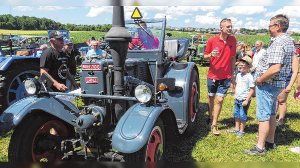 Hochsträß: Oldtimer-Raritäten am Sonntag zu sehen