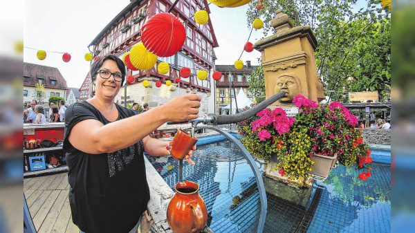 Velberg: Wo aus Wasser Wein wird