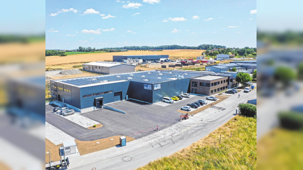 AFS Airfilter Systeme GmbH in Übrigshausen: Einladendes Ambiente, nachhaltiges Energiekonzept