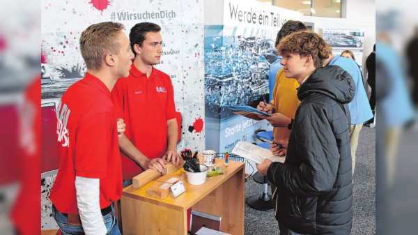 IHK-Berufsinfotage in Reutlingen: Positive Entwicklung am Ausbildungsmarkt