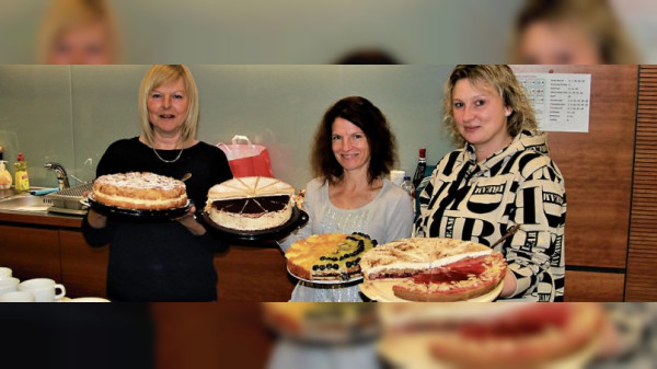 TSV Lustnau auf der Tagblatt Messe in Tübingen: Selbstgebackene Kuchen