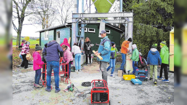 Einsingen: Treffpunkt Hütte