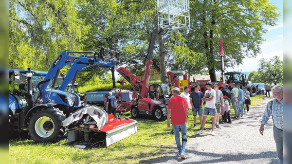 Altheim: Landmaschinen und Kinderfest als Highlights