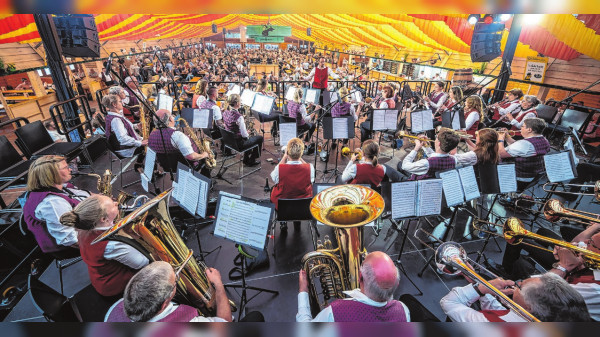 Göppingen: Fest der Blasmusik