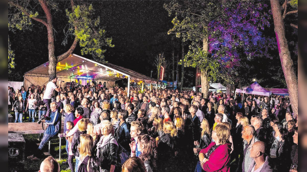 Party auf dem Hörvelsinger Ofenloch: Legendär und unverwüstlich