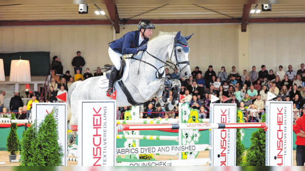 Hochkarätiges Teilnehmerfeld bei Reitturnieren in Bisingen