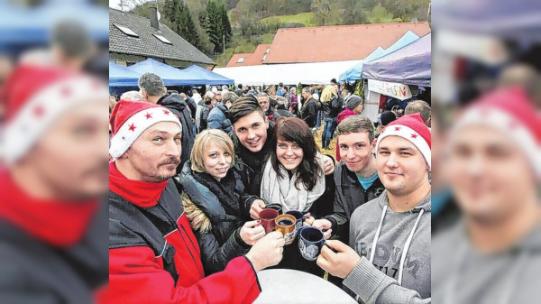 Weihnachtsmarkt in Cröffelbach