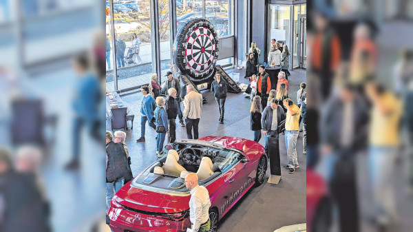 Buntes Rahmenprogramm lockt zu den Händlern