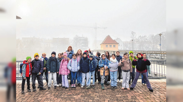 Die Luftklasse entdeckt das Neckarwerk