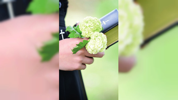 Vertrauensvoll Wege in die Zukunft finden