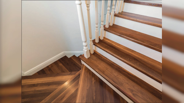 Holztreppen haben viele Leben