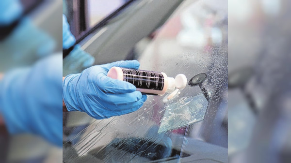 Windschutzscheibe prüfen