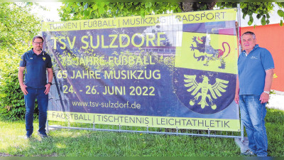 TSV Musikzug & TSV Fußball-Abteilung: Sport auf dem Rasen und Lieder in den Straßen von Sulzdorf