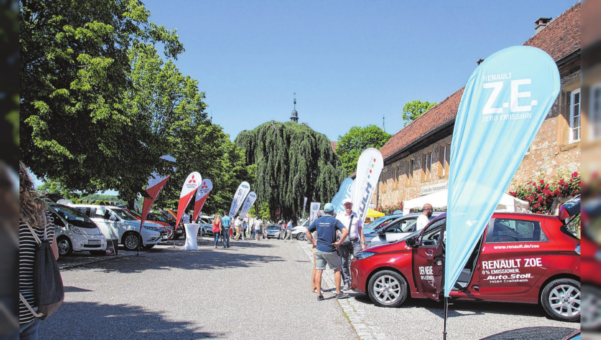 Energiezentrum Schwäbisch Hall: Einblicke in die Welt der Elektromobilität auf dem Langenburger Schloss