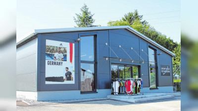 Sportshop Schwerin in Obersontheim: Eine Bühne für das Sortiment