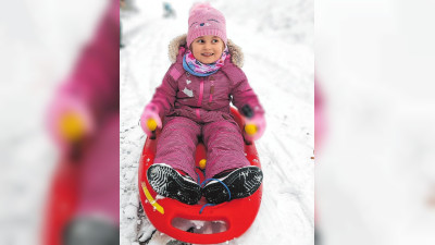 Haller Umgebung: Rodelspaß in winterlicher Pracht