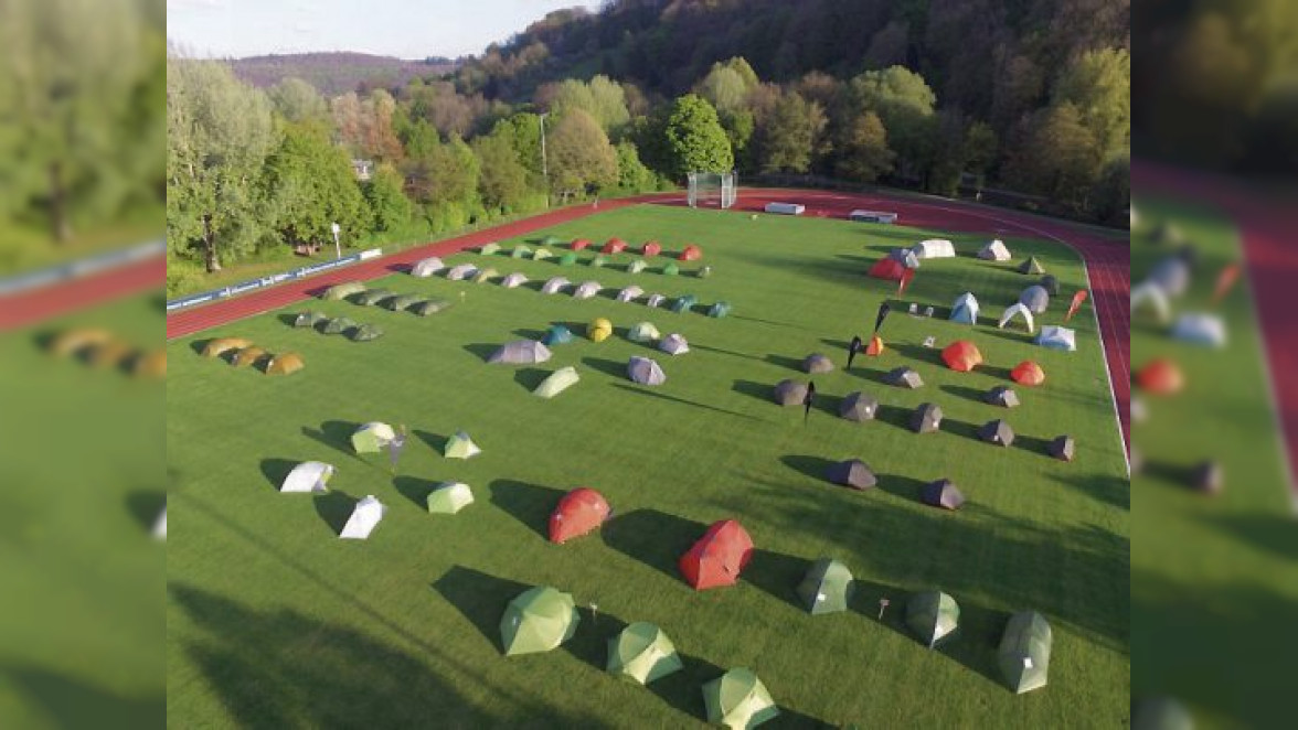 Über 100 aufgebaute Zelte in Tübingen