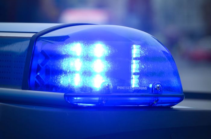 Unfall in Filderstadt: Beifahrerin nach Zusammenstoß verletzt