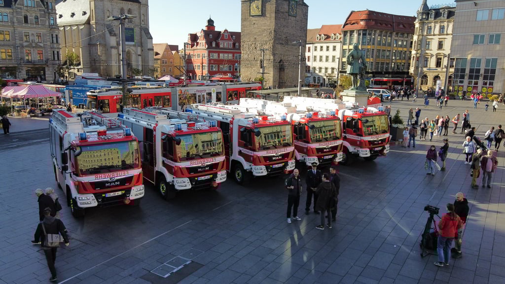 Fünf neue HLF für die Berufsfeuerwehr Halle.