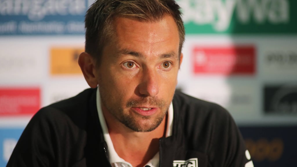 Noch ist HFC-Trainer Meyer optimistisch, was das Saisonende angeht. Mit einem Abstieg rechnet er nicht.