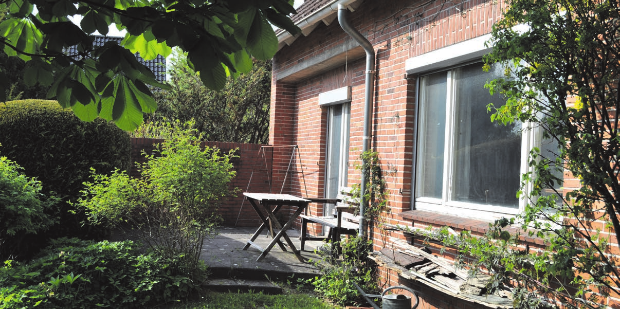 Bezugsfreies Zweifamilienhaus in gefragter Wohnlage mit der Möglichkeit
