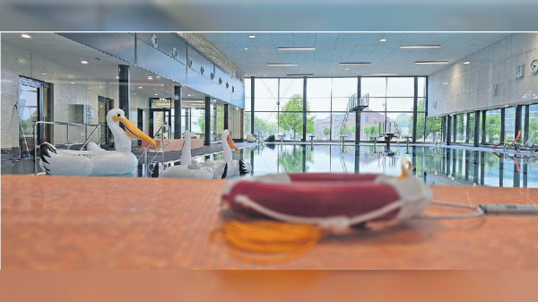 Spaß in Alsdorf: Schwimmfreuden im „Annabad“