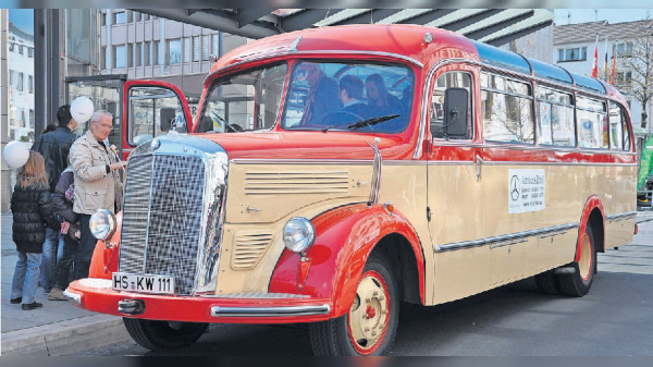 Stadtfest Eschweiler: Oldtimer-Shuttlebus verbindet