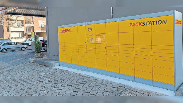 Neue DHL-Packstation an der Total-Tankstelle in Birkesdorf