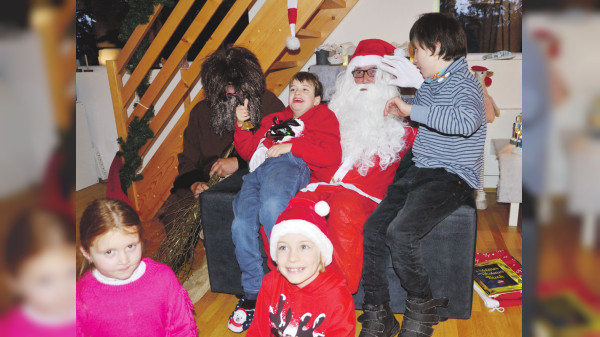 Eifeler Unternehmen spenden: Ein Nikolausgeschenk für Ben aus Mulartshütte.