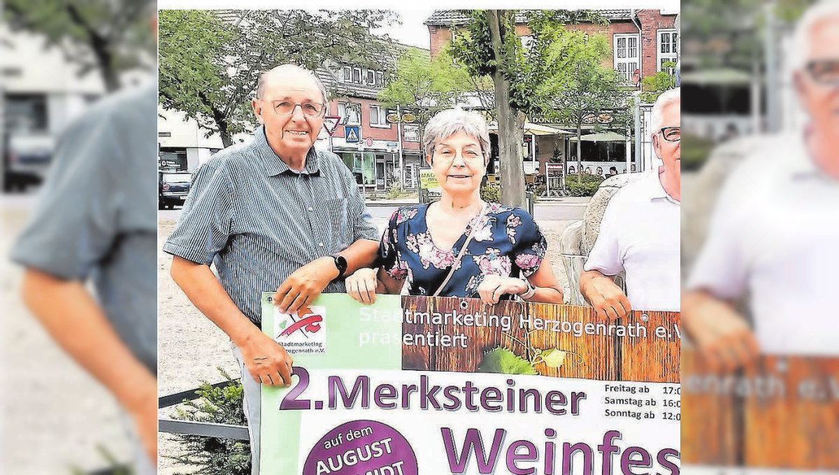 Weinseligkeit am Pferdedenkmal