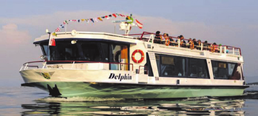 "Willkommen an Bord": Bucht-Rundfahrt auf der MS Delphin