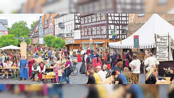 Büdinger Mittelalterfest: Gaukler und Musikanten