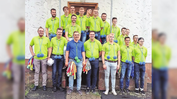 Zeltkier in Oberndorf: Blooburschen messen sich im Gaudi-Wettkampf