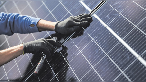 Solarpaneele trotz Denkmalschutz zulässig