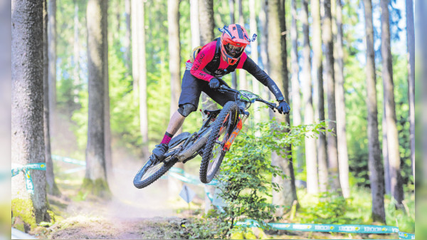MTB-Enduro-One-Serie gastiert in Roßbach