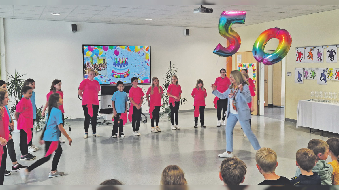 50 Jahre Grundschule Birstein: „Liebe Schule, ich mag Dich so gern“