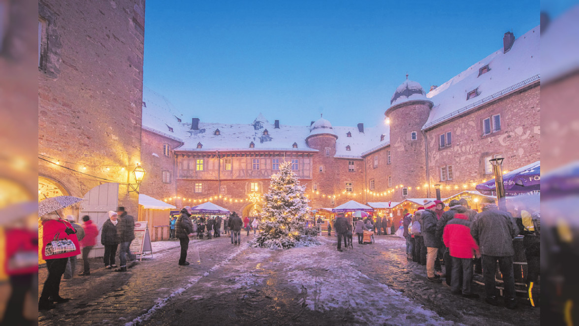 Weihnachtsmarkt in Steinau: Weihnachtliche Stimmung