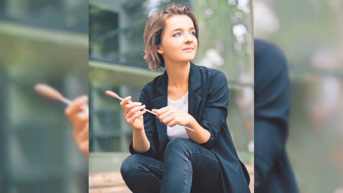 Anna Rakitina Directora Ein Sinfonie-Konzert voller Energie und Aufbruchsstimmung: Am 29. Mai ...