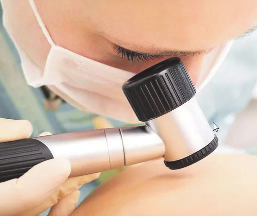 Hautärzte am Marktplatz in Karlsruhe und Mühlacker: Hautkrebs - wenn frühzeitig erkannt, sehr gut heilbar