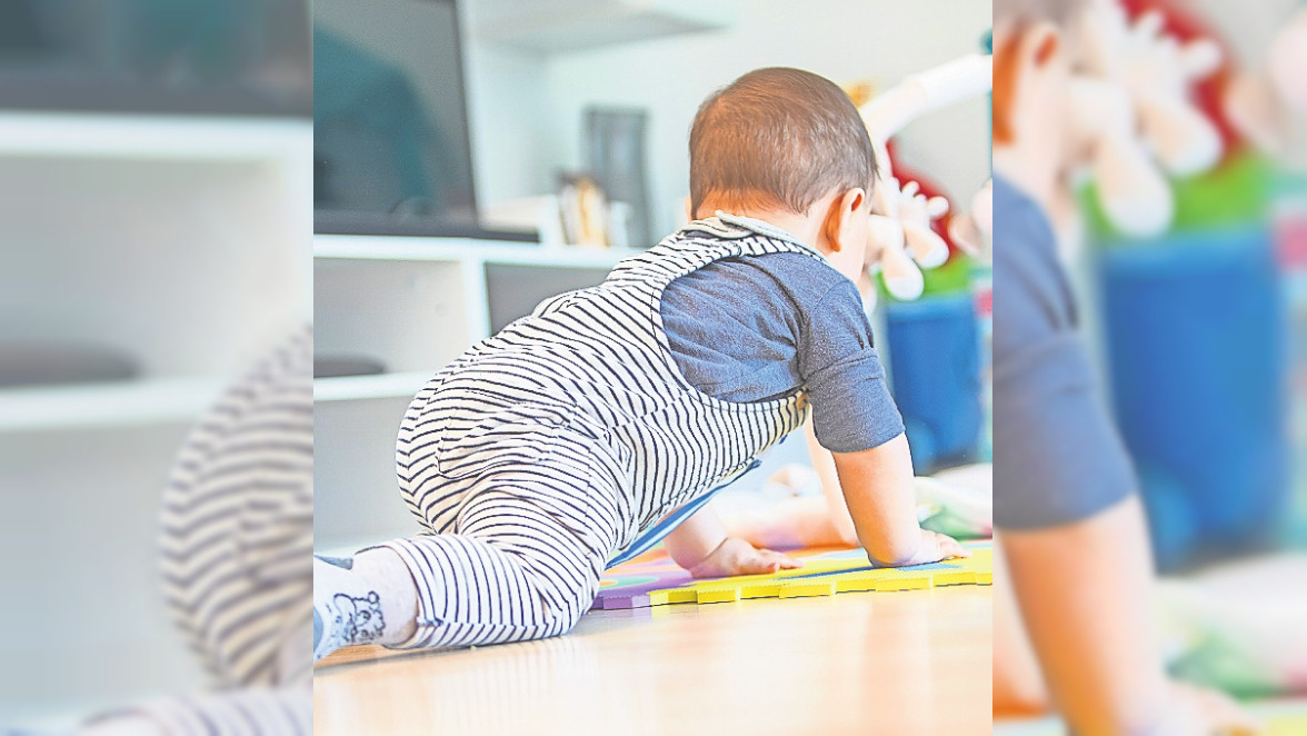Mit dem Laufen kommen Kinder ins „X-Bein-Alter“