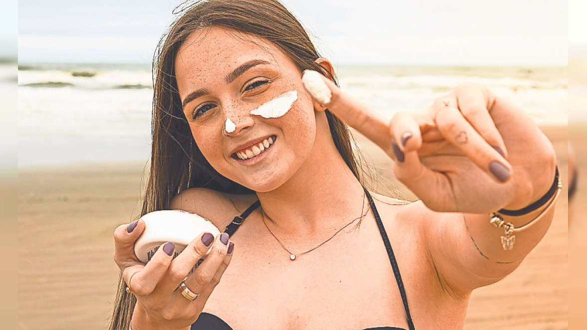 Wenn Sonnencreme in den Augen brennt
