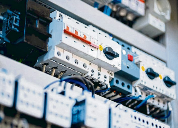 Heiligenroth: Unsere Leidenschaft: Technische Dienstleistungen