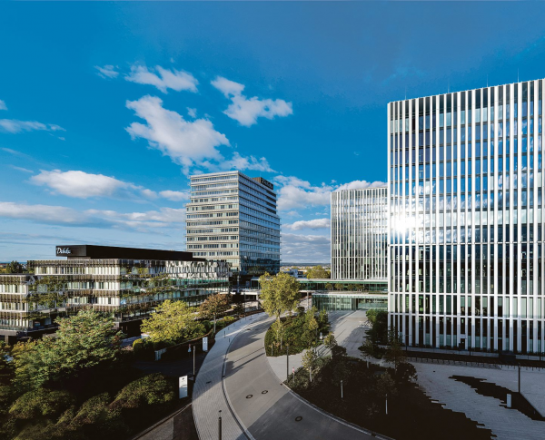 Die Debeka in Koblenz - Erweiterungsbau am Stammsitz eröffnet