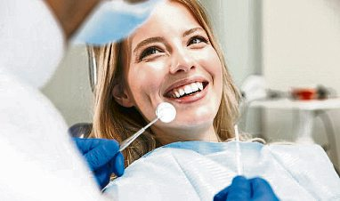 Praxis für Zahnheilkunde in Selters: "Implantate: Seit 25 Jahren erfolgreich in unserer Praxis!“