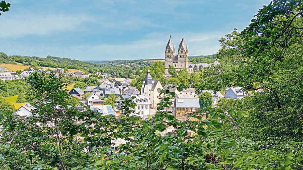 Geheischnis im Hunsrück: Wo Heimat aufblüht
