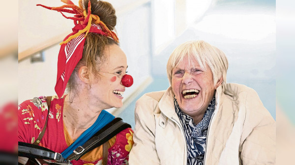 Wiesbadener Clowndoktoren: Die heilende Kraft des Lachens