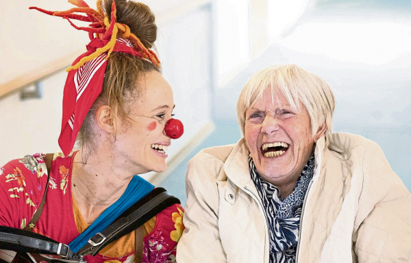 Wiesbadener Clowndoktoren: Die heilende Kraft des Lachens