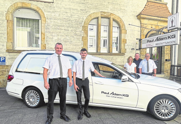 80 Jahre Paul Adam KG Bestattungen in Idar-Oberstein