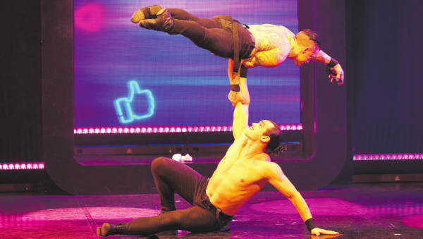 "YOUniverse“ im GOP Varieté-Theater Bonn: Weltpremiere